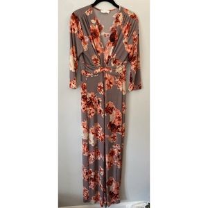 Lulu’s Floral Maxi Dress